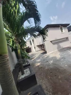 Furnished Mini Flat in Blue Apple, Lekki Phase 2 for rent