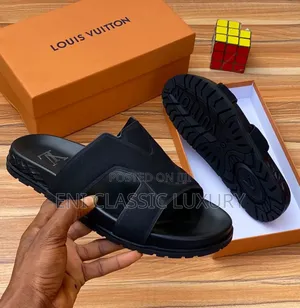 Photo - Original Luxury Designer Slipper Collection Louis Vuitton