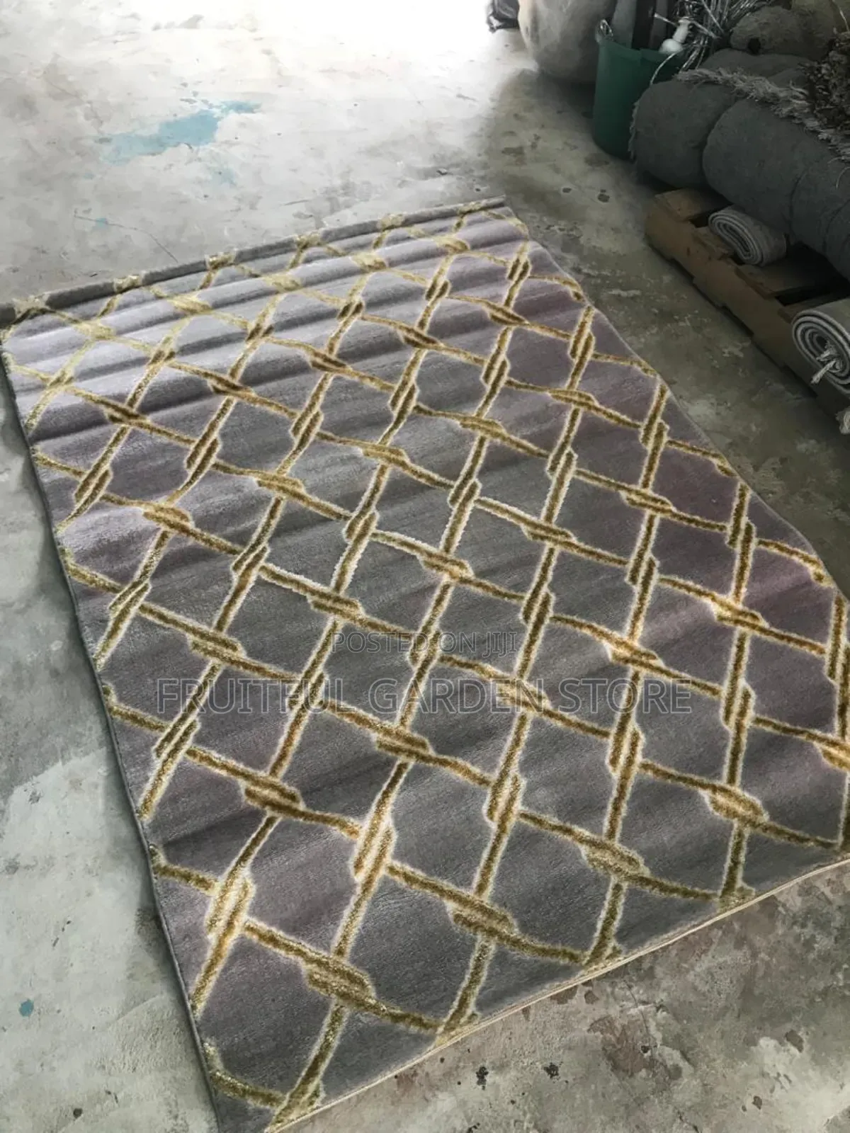 Center Floor Rug - 5ft * 7ft