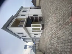 Photo - 3bdrm Block of Flats in Sabon Lugbe for rent