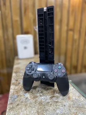 Prestine Uk Direct Ps4 Console With 12installed Games Fc26 Included