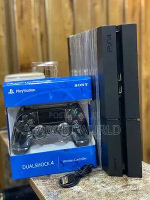 Uk Used Ps4 Fat With Fc26 and Ten Others Games