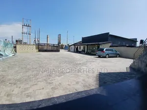 Photo - 700sqm Open Plan Space Directly on the Express at Sangotedo