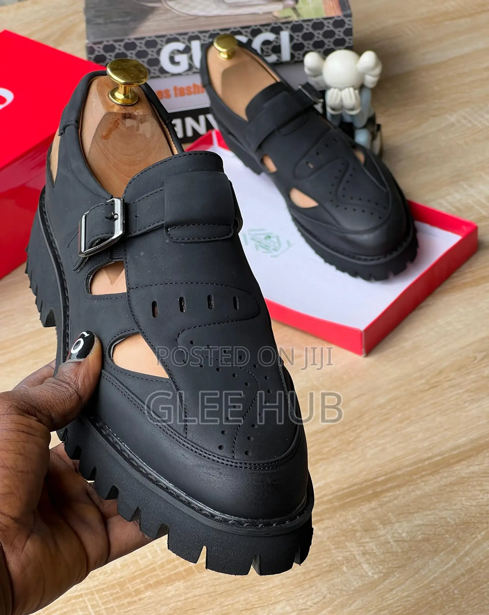 Black Bold Sandals