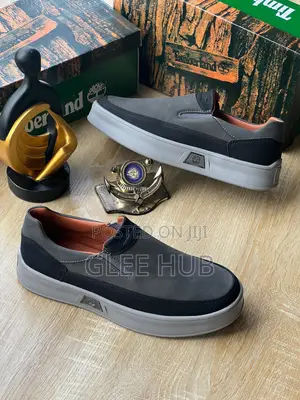 Two-Toned Timberland Design