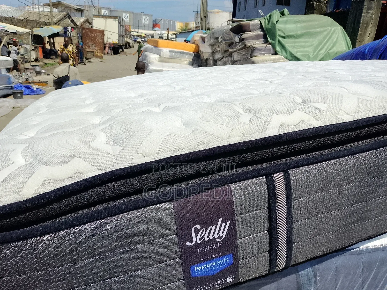 Sealy Posturpedic Mattress