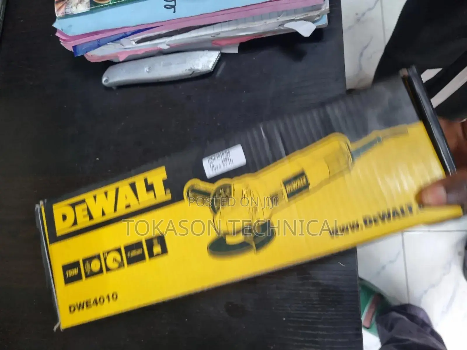 Dewalt Dwe4010-b5 (Or Dwe4010-bs) 750w Angle Grinder.