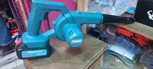 Makita Cordless Air Blower