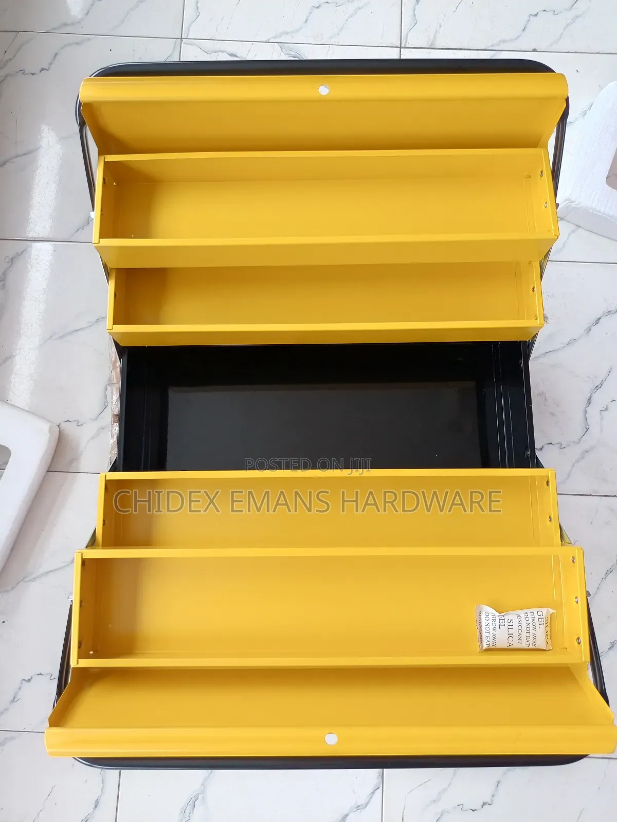 18" Empty Stanley Metal Tool Box