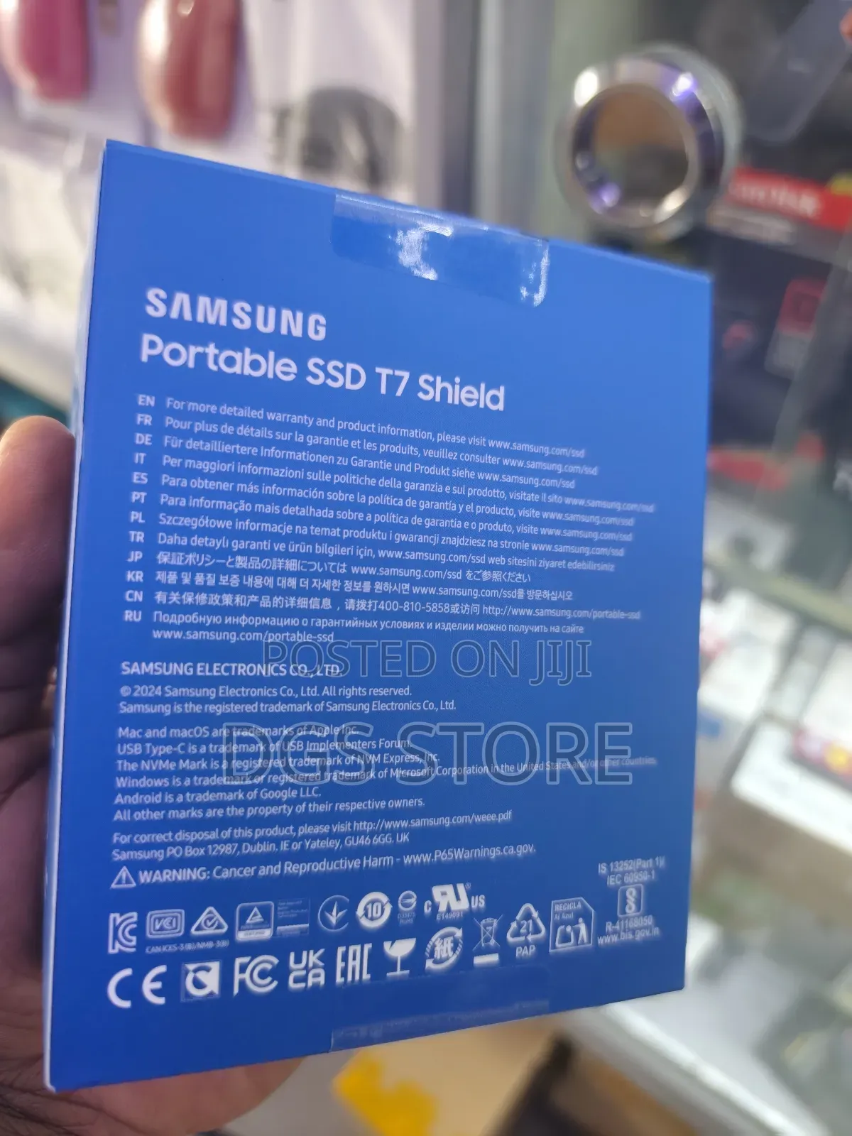 Samsung T7 Shield SSD 2tb for iPhone 15 iPhone 16