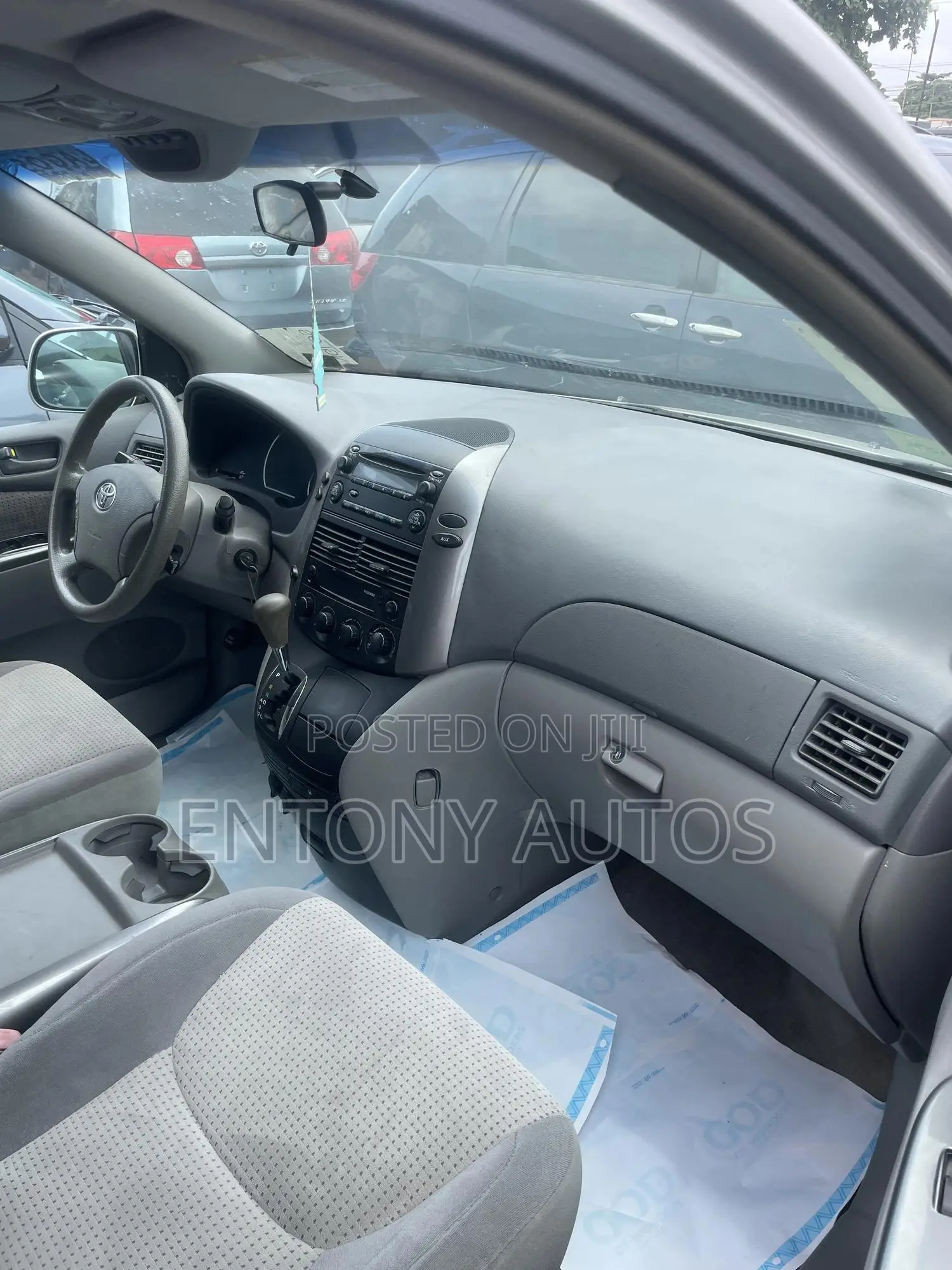 Toyota Sienna LE FWD 2006 Silver