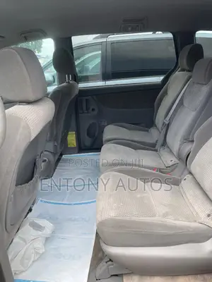 Toyota Sienna LE FWD 2006 Silver