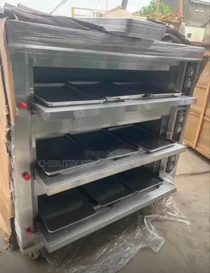 Industrial Gas Oven 3 Deck 9 Trays
