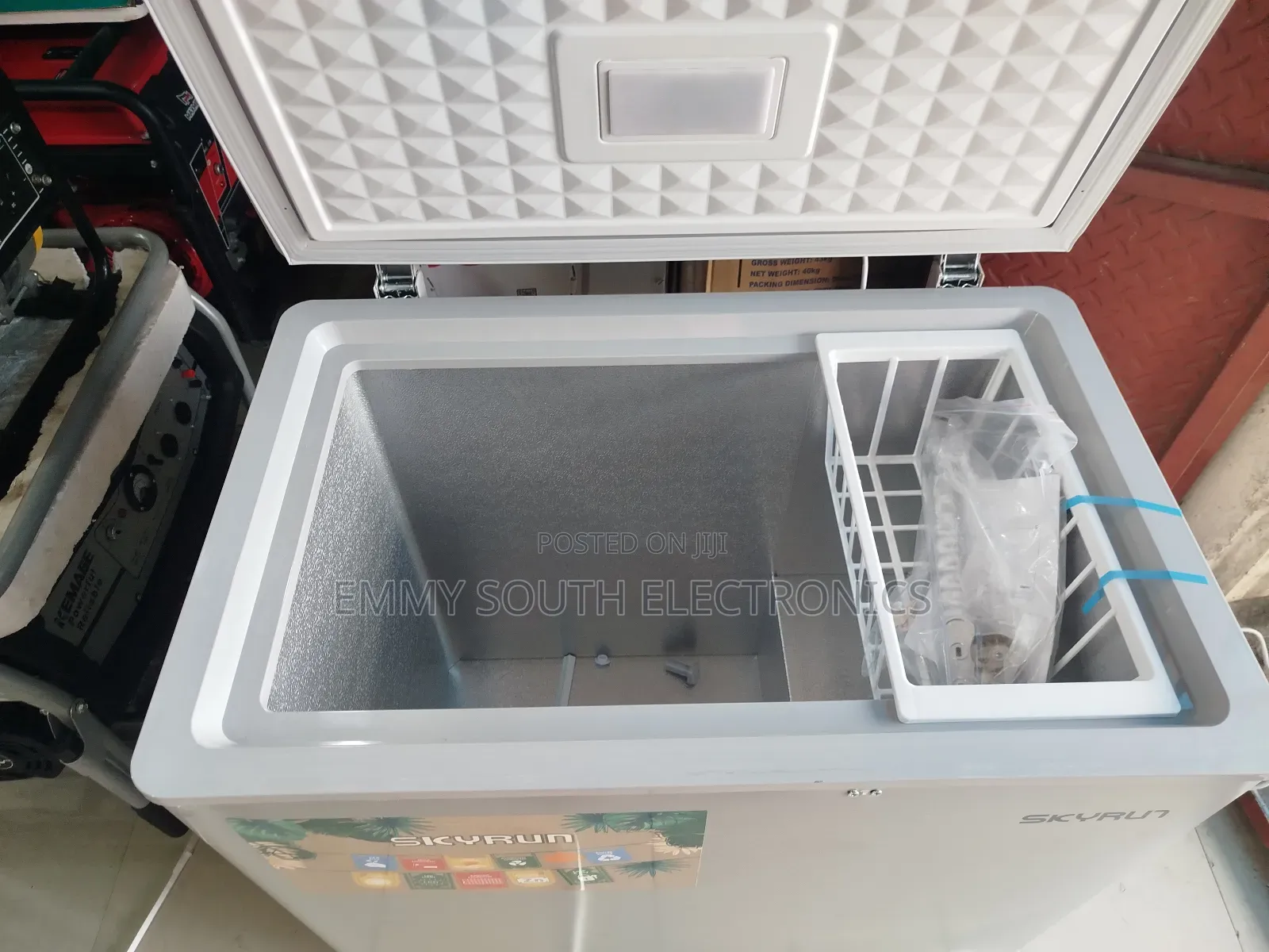 Skyrun Chest Deep Freezer