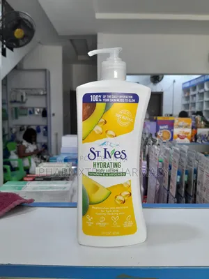 Photo - St. Ives Hydrating Vitamin E Avocado Body Lotion