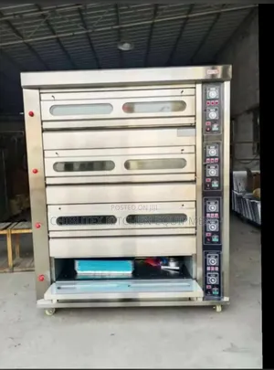 Photo - Industrial Gas Oven 4 Deck 16 Trays