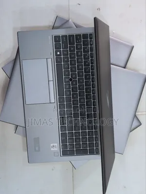 Laptop HP ZBook Firefly 15 G7 32GB Intel Core i7 SSD 512GB