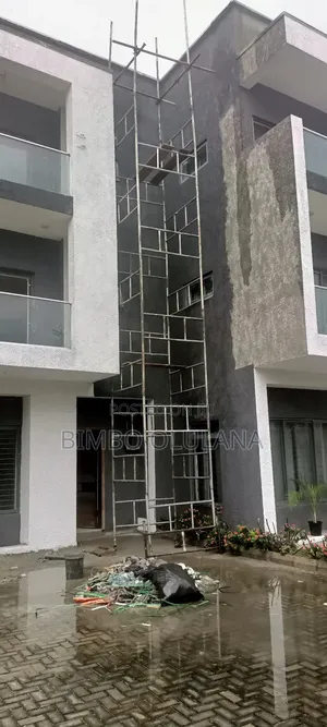 Mobile Scaffolding for Rent