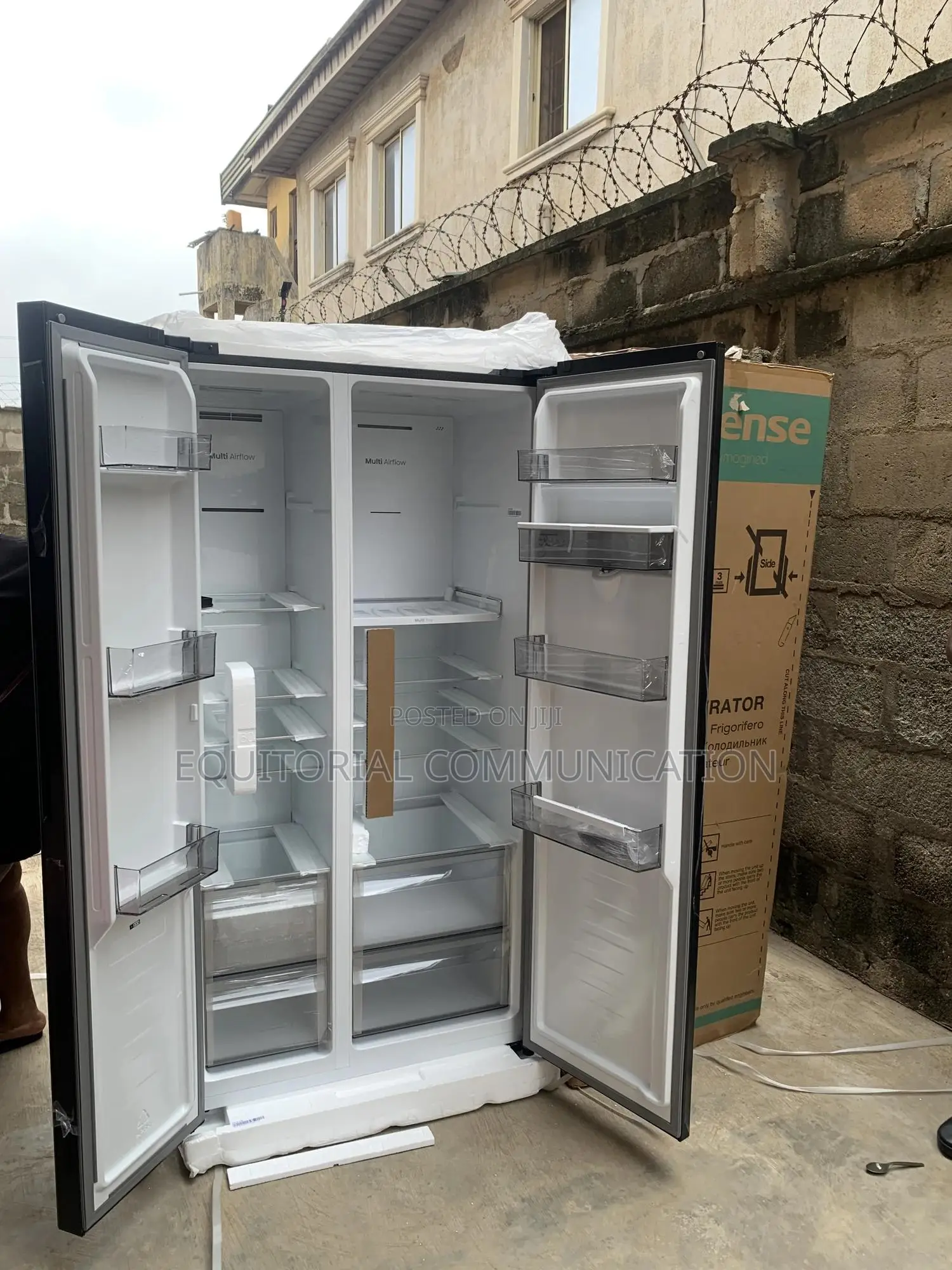 558l Family-Sized Refrigerator: Hisense Rs5p5558nmsg