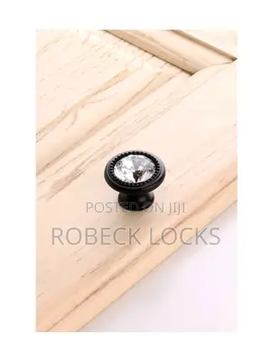 Elegant Crystal Cabinet Knobs