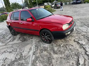 Volkswagen Golf 1999 Red