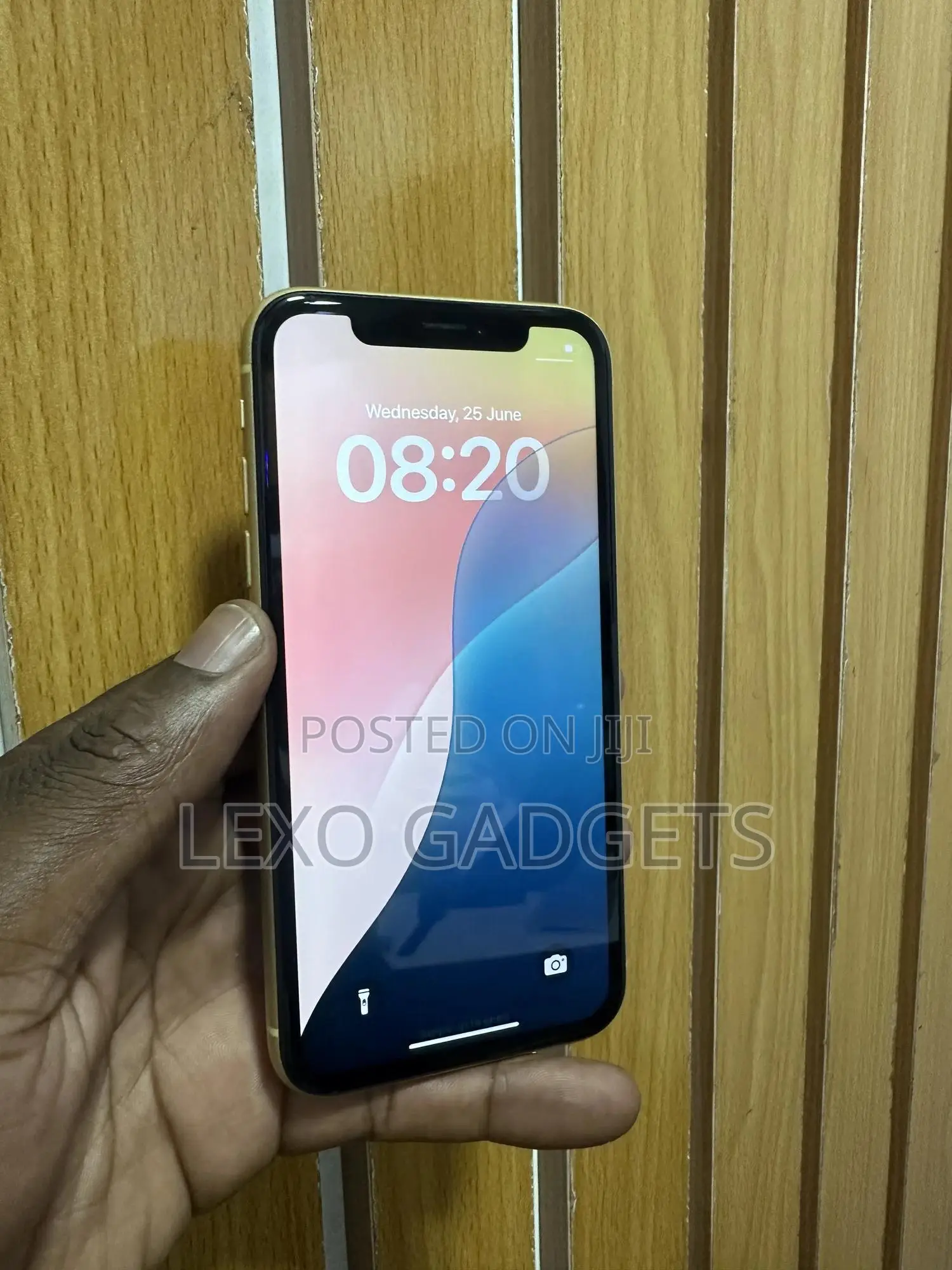 Apple iPhone XR 64 GB Yellow