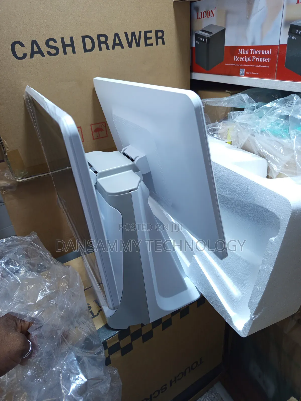 Hybrid Dual Screen Core I3 8g Ram 129ssd