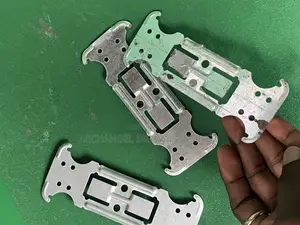 Cross Connector