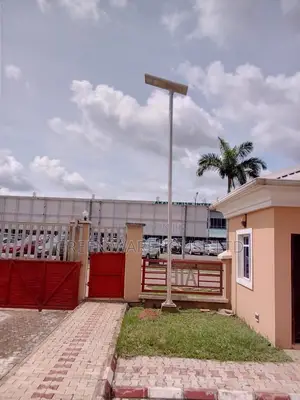 60 Watt Outdoor Solar Light