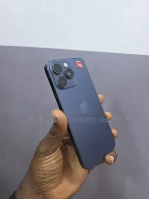 Photo - Apple iPhone 15 Pro Max 256 GB Blue