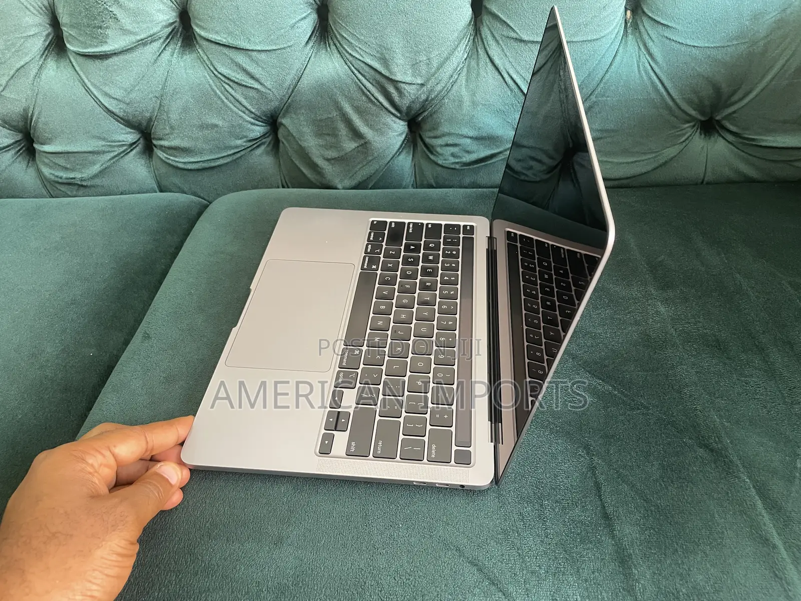 Laptop Apple MacBook Pro 2020 16GB Intel Core I7 SSD 512GB