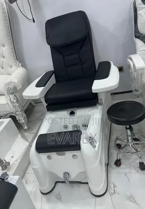 Luxury Pedicure Machine White With Massager