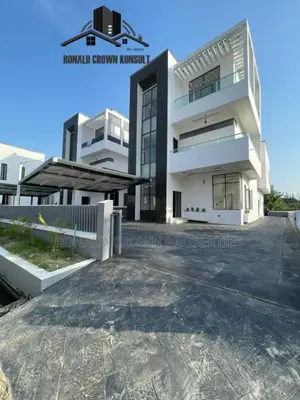 4bdrm Duplex in Ikota for sale