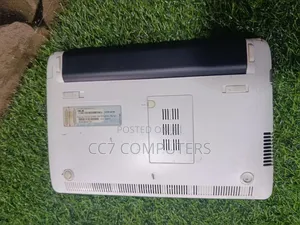 Laptop Asus Eee PC 1015PN 2GB Intel Atom HDD 320GB