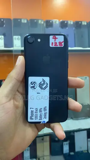 Apple iPhone 7 128 GB Black