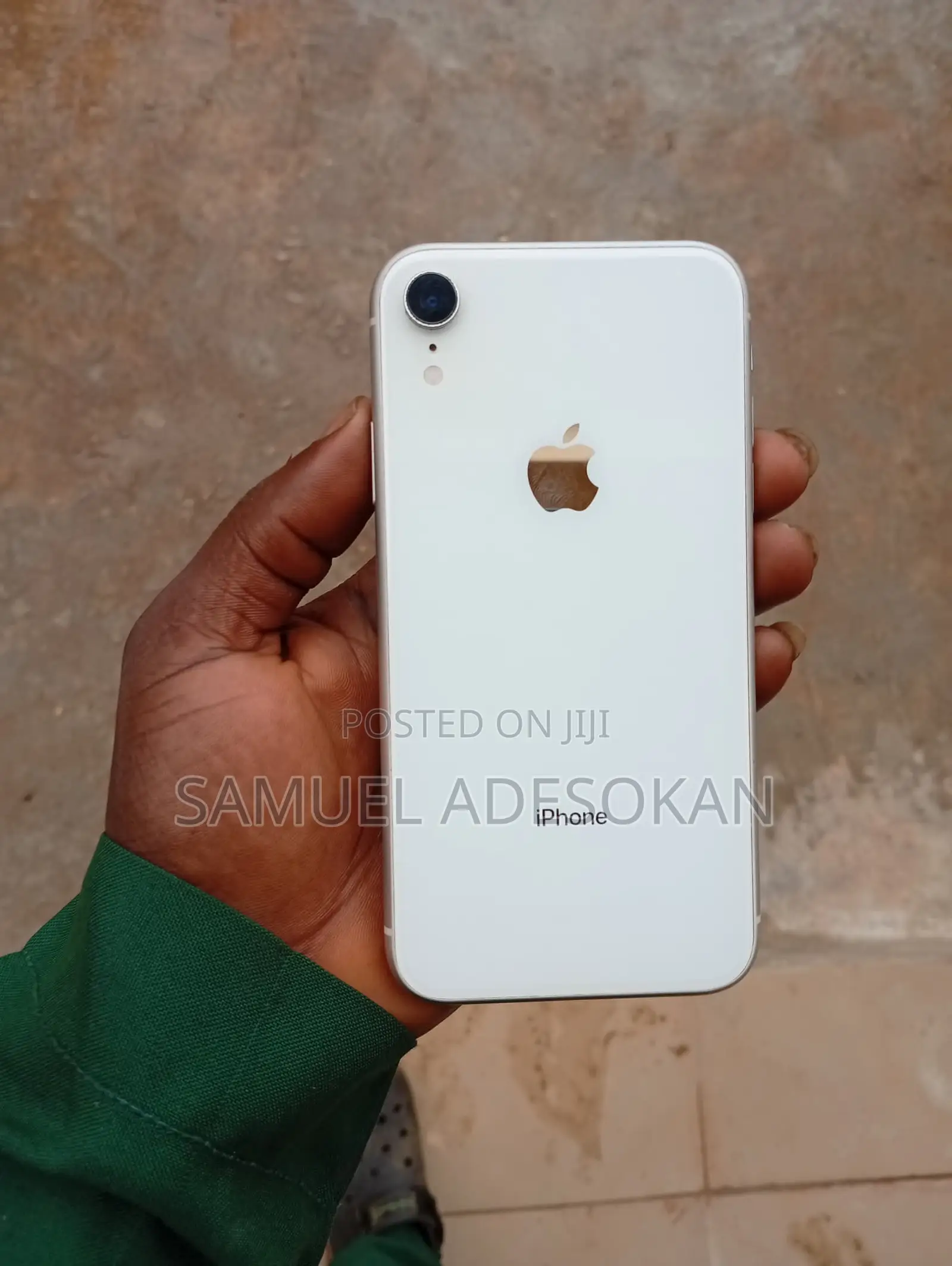 Apple iPhone XR 64 GB Silver