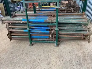 Acrow Props for Sale and Lease (Different Lengths)