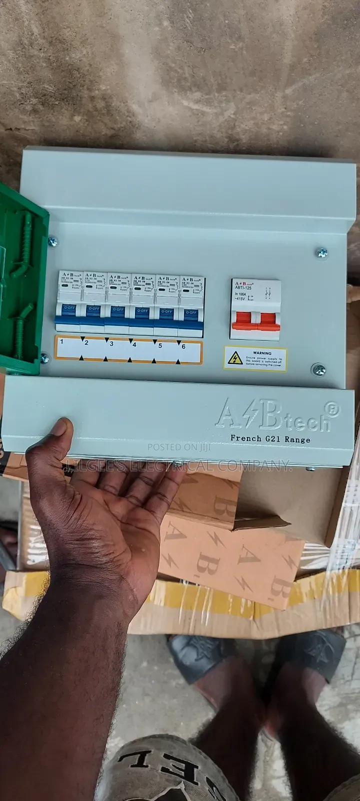 D6 French Range Single Phase Distribution Boards