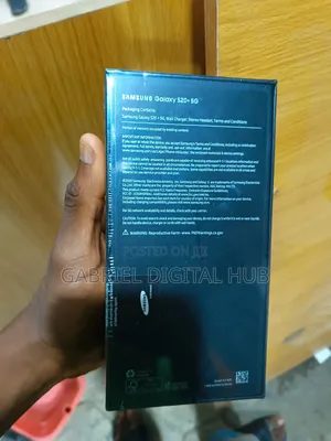 New Samsung Galaxy S20+ 128 GB Red