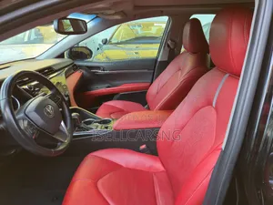 Toyota Camry XSE (2.5L 4cyl 8A) 2019 Black