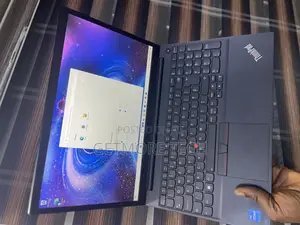 Laptop Lenovo ThinkPad E15 16GB Intel Core i5 SSD 256GB