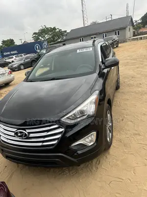 Hyundai Santa Fe Limited FWD 2016 Black