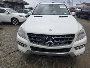 Mercedes-Benz M Class 2013 White