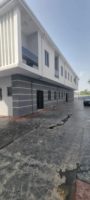 Photo - Lovely Built 3 and 4 Bedrooms Terrace Duplex