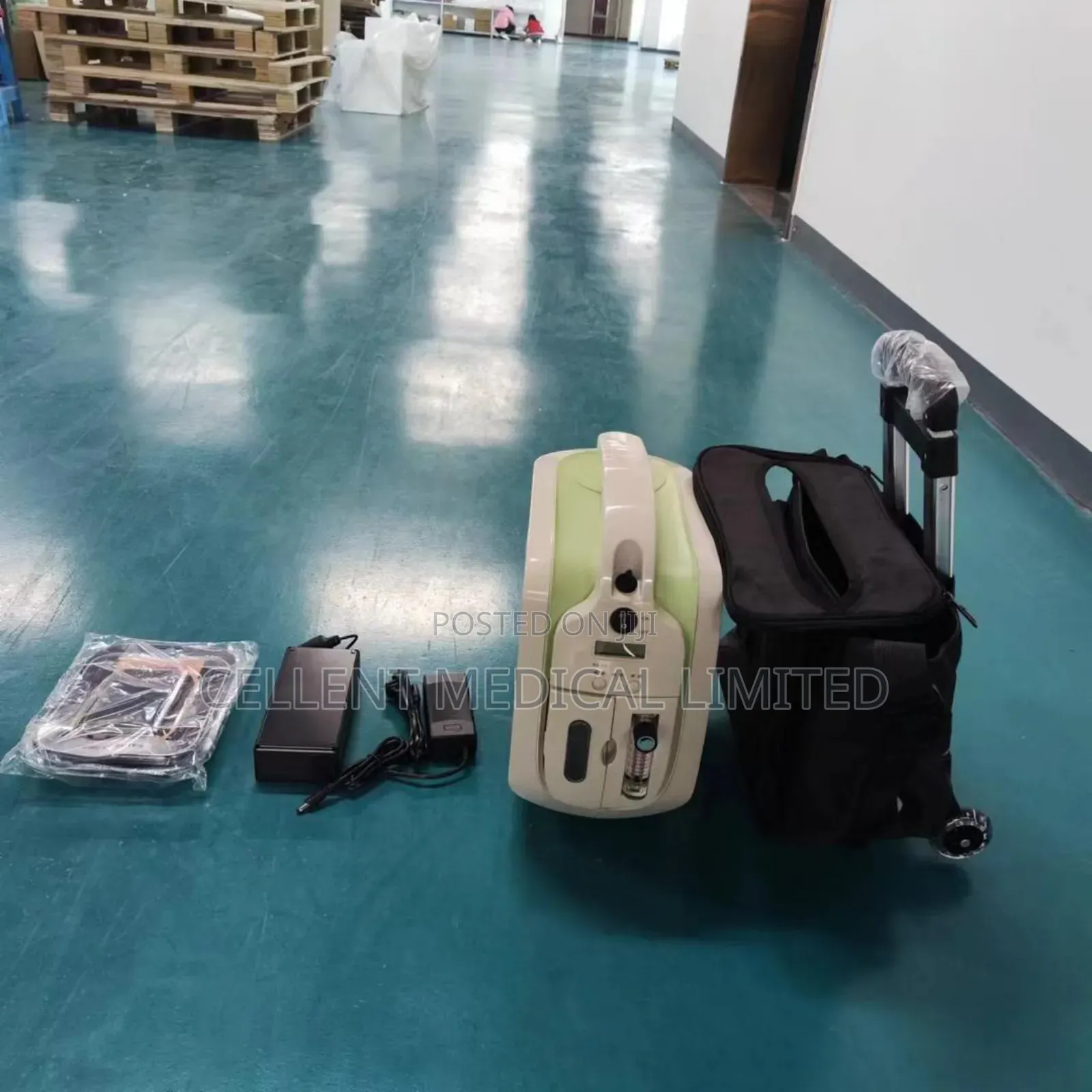 Oxygen Concentrator With Battery Backups