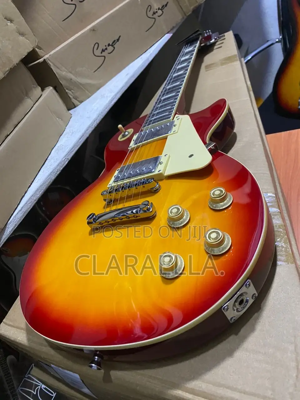 Gibson Les Paul Electric Guitar.