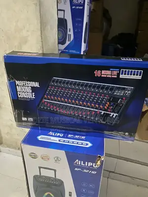 Yamaha Mixing 16 Channels