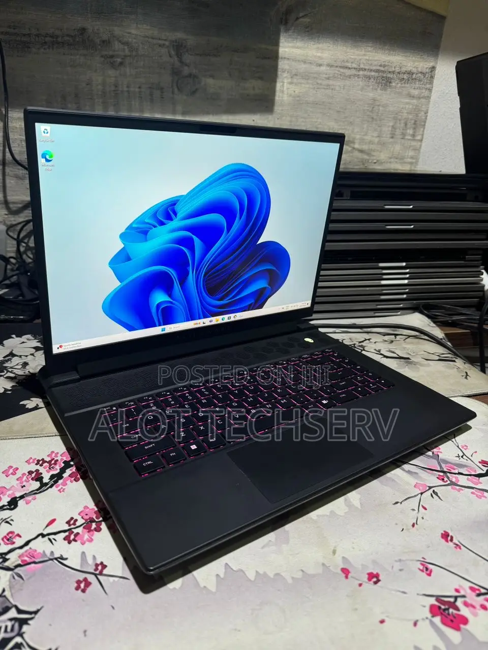 Laptop Dell Alienware M16 R1 32GB AMD Ryzen 9 SSD 1T