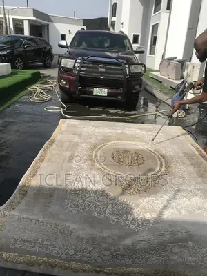 House Cleaning, Chairs And Rugs Cleaning Services
