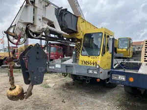 Photo - Grove Motor Crane 45-Tons